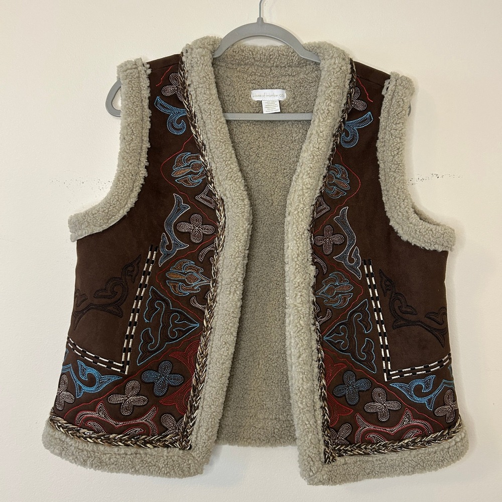 House of Harlow 1960 Brown Boho western Embroidered Sherpa Lined Vest One Size